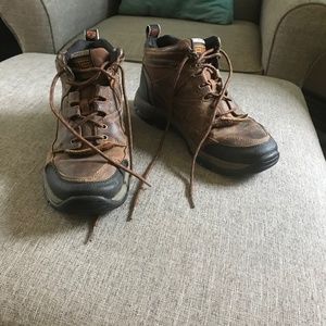 Ariat men's hiking boots  size 8.5
